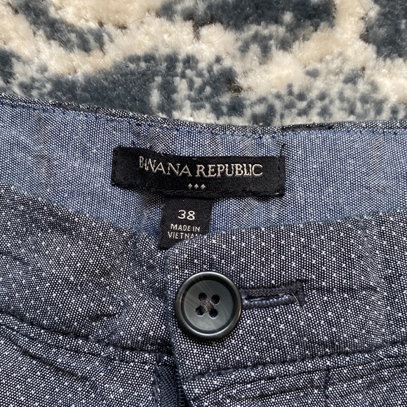 Banana Republic Grey Shorts - Picture 2 of 3